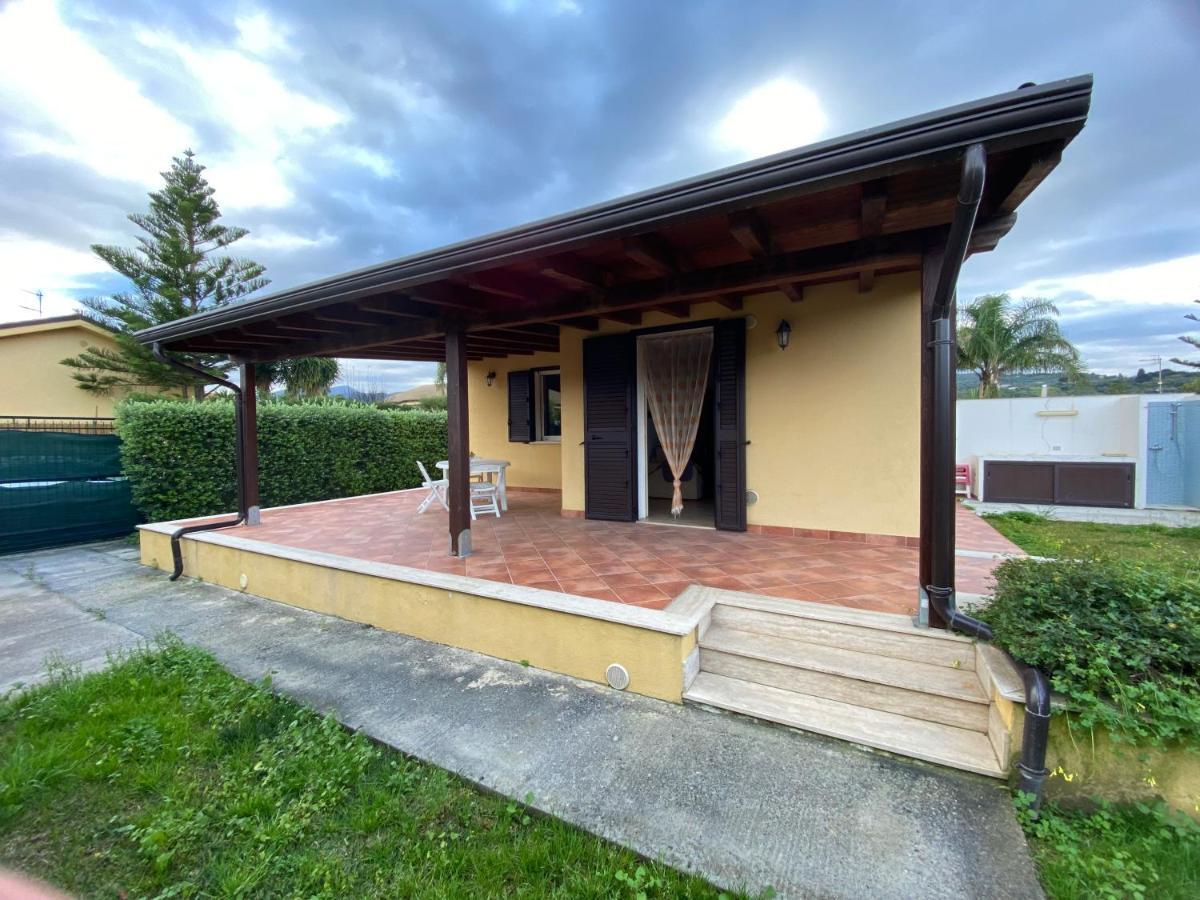 Villa Indipendente Le Coccinelle Beach Mare Piscina A 250 Mt Dal Mare Con Servizio Di Piscina A 400 Mt 12 K Da Cefalu Campofelice Di Roccella Eksteriør billede
