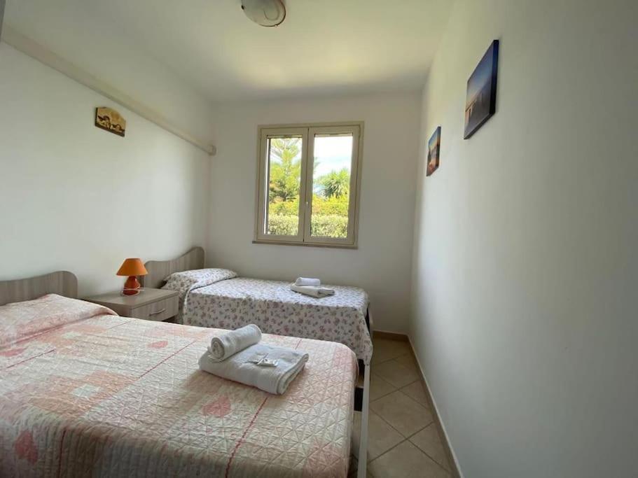 Villa Indipendente Le Coccinelle Beach Mare Piscina A 250 Mt Dal Mare Con Servizio Di Piscina A 400 Mt 12 K Da Cefalu Campofelice Di Roccella Eksteriør billede