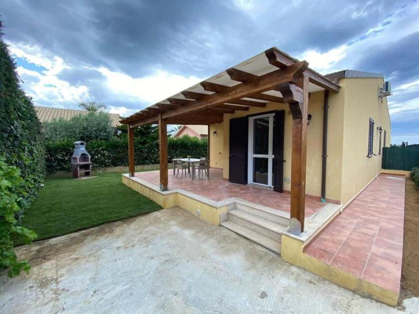 Villa Indipendente Le Coccinelle Beach Mare Piscina A 250 Mt Dal Mare Con Servizio Di Piscina A 400 Mt 12 K Da Cefalu Campofelice Di Roccella Eksteriør billede